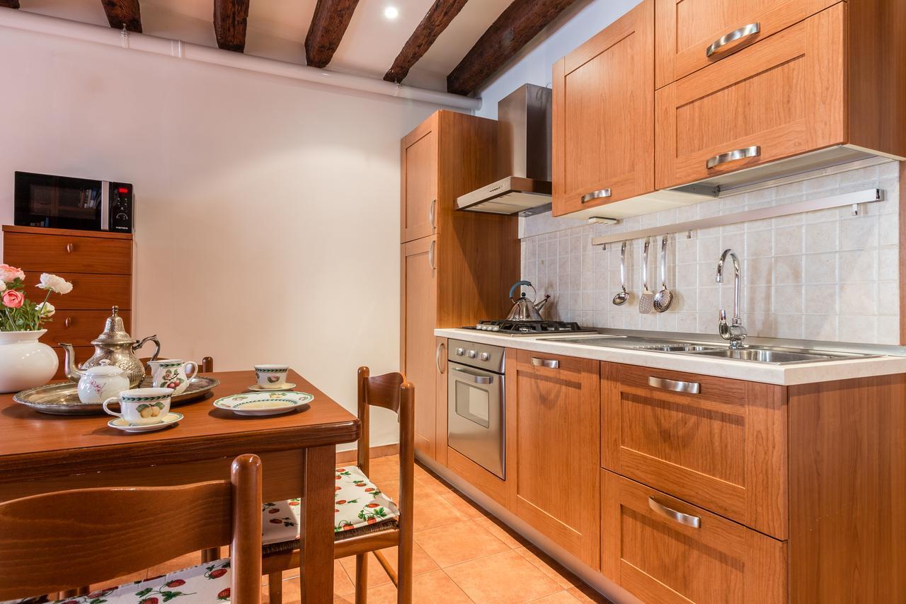 Venice Small Canal View In Boutique Apartment Bagian luar foto